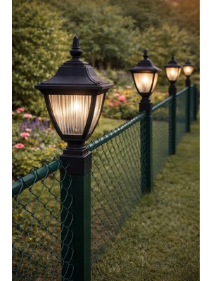 Lambax Panel Çim Çit Kare Tabanlı Kare Direk Üstü Bahçe Armatürü Siyah