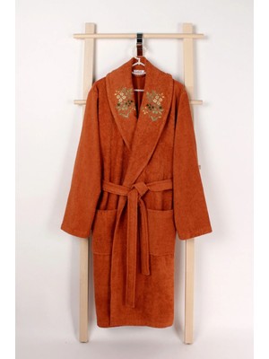 Ellia Soft Lunaria Kadın Bornoz %100 Pamuk Nakış Detaylı Şalyaka Tasarım