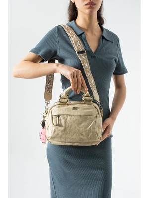 Baginn Vegan Deri Günlük Kadın Postacı Çanta Çapraz Askılı Omuz Çantası Y.s. Deri 27*23 cm Charm Hediyeli