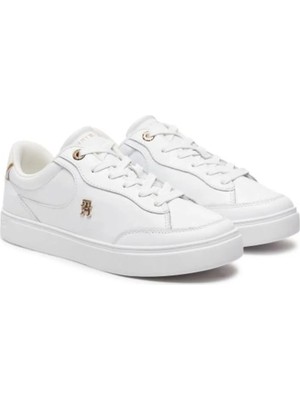 Tommy Hilfiger Kadın Essentıal Chıc Court Sneaker Beyaz Düz Tabanlı Şık Ayakkabı