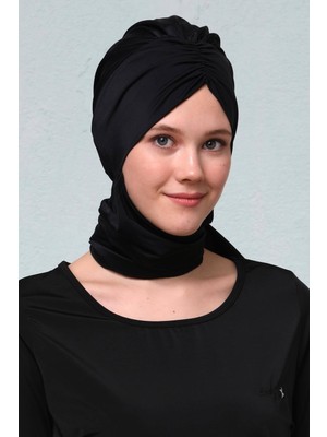 Haşema İmzalı Siyah Büzgülü Deniz Bonesi %100 Polyester Kumaş Özelliği ile Kadınlar İçin Rahat Kullanım