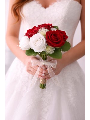 Ceku Home Tasarım Kırmızı, Beyaz Güllü Incili Gelin Çiçeği, Nikah Çiçeği, Gelin Buketi, Nişan Buketi