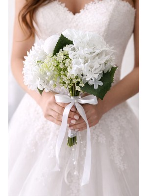 Ceku Home Tasarım Beyaz Şakayık ve Şık Çiçekli Gelin Buketi, Nikah Buketi, Gelin Çiçeği, Nikah Çiçeği