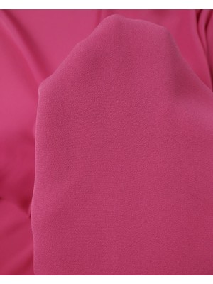 Kumaş Parça Şeker Pembe Renkte Krep Şifon Kumaş 145X300CM