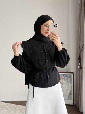 RFK Butik Kadın Etek Üstü Dantel Yakalı Poplin Gömlek - Siyah