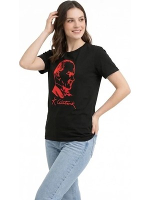 Buğrahayalin Atatürk Baskılı Tişört Kısa Kollu Bisiklet Yaka  T-Shirt - Siyah