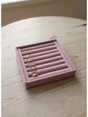 PremiumPort Yerli Süet Kumaş Pembe Renk 15X15 cm Yüzük Sergileme Standı