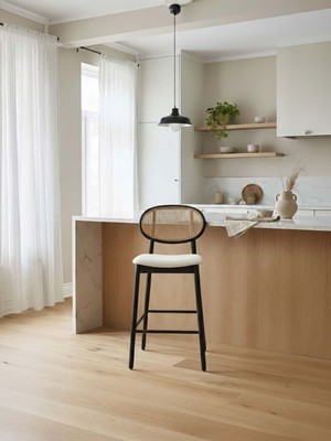 Gazzini Furniture Oslo Hazeranlı Ahşap Bar Sandalyesi