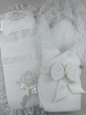 LTG Nova Yenidoğan Bambu Taç Nakışlı Kundaklı Trilüks 3lü Alt Açma Seti Ekru