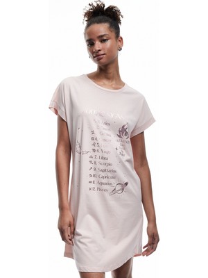 Koton Pamuklu Kısa Kollu Bisiklet Yaka Astroloji Temalı Baskılı Gecelik