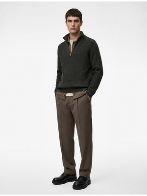 Koton Regular Fit Uzun Kollu Yaka Detaylı Yarım Fermuarlı Triko Kazak