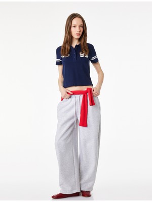 Koton Regular Fit Düğmeli Kısa Kollu Kolej Baskılı Polo Yaka Tişört