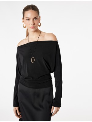 Koton Sandy Kumaş Slim Fit Uzun Kollu Kayık Yaka Omzu Açık Tişört