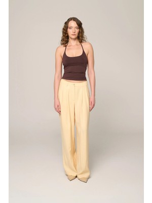 Thalure Kadın Tereyağı Sarısı Paçası Düğme Detaylı Pantolon