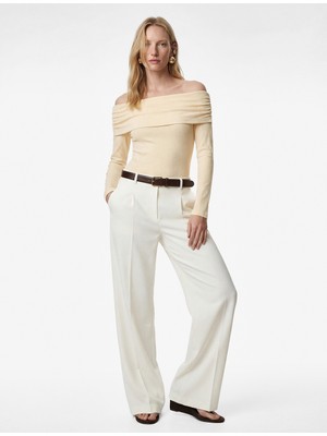 Koton Slim Fit Drape Detaylı Uzun Kollu Madonna Yaka Omzu Açık Bodysuit