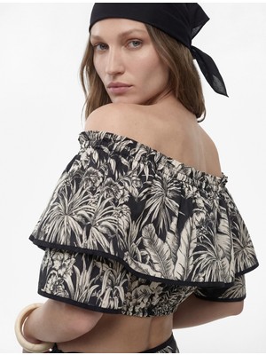 Koton Salda Kumaş Floral Desenli Fırfırlı Omuzu Açık Crop Bluz