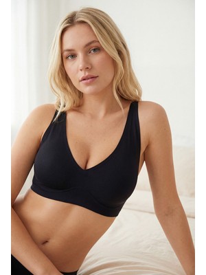 Nbb Siyah Dikişsiz Dokulu Lazer Kesim Sütyen