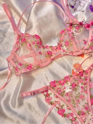 Caelia Pembe Dantelli Bralet Takım Candy Takım