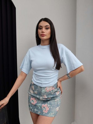 Esra Helvacı Yan Büzgülü Crop Tshirt
