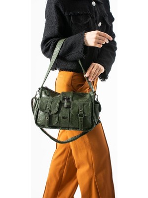 Baginn Yıkama S.deri Günlük Postacı Çanta Çapraz Askılı Kadın Omuz Çantası 30*20 cm Kilit Aksesuar Detaylı
