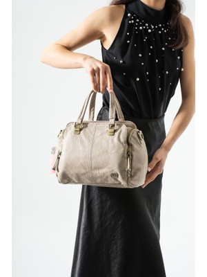 Baginn Yıkama Deri Günlük Kadın Postacı Çanta Çapraz Askılı Omuz Çantası Vegan Deri 33*27 Cm Charm Hediye