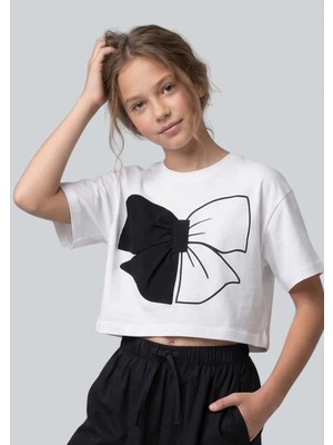 Waka Waka Kids Store Kız Çocuk Büyük Fiyonk Baskılı Crop Tişört