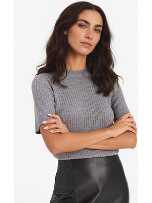 DeFacto Regular Fit Bisiklet Yaka Kısa Kollu Triko Kazak D3306AX25AU