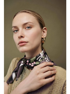 DeFacto Kadın Desenli Saten Fular H1041AX26SM