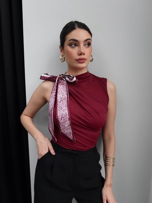 Esra Helvacı Omuz Fular Bağlamalı Bluz