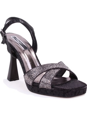 Dagoster DZA07-337650 Siyah 10.5 cm Kalın Topuklu Platform Kadın Ayakkabı