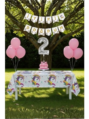Umamiçe Unicorn Temalı 2 Yaş Doğum Günü Parti Seti – Masa Örtüsü + Banner + Balonlar