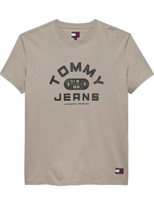 Tommy Hilfiger Tommy Hılfıger Erkek Marka Logolu Günlük Kullanıma Uygun Bej T-Shirt DM0DM22551 Pke