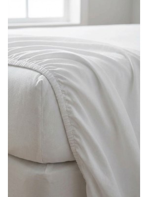 Yuvart Home Örme Lüx Alez – Sıvı Geçirmez, Nefes Alabilen, Kaymaz Yatak Koruyucu