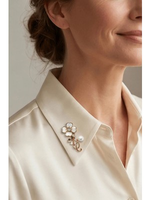 BB Bi Butik Shop Inci Detaylı Kristal Çiçek Broş