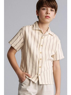 DeFacto Regular Fıt Apaş Yaka Çizgili Kısa Kollu Gömlek Erkek ÇOCUK H3044A826HS