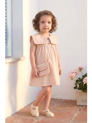 Minipodyum Kız Bebek Yakası Nakışlı Çantalı Elbise