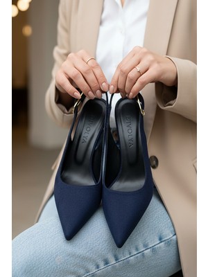 Divolya Voli Lacivert Süet Yanı Tokalı (8 Cm) Sivri Burun Topuklu Ayakkabı