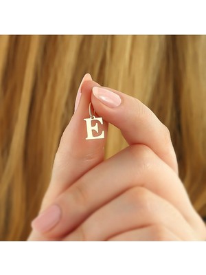 PremiumPort E Harfi Altın Kaplama 925 Ayar Gümüş Kolye Ucu, Şıklık ve Zarafet Için