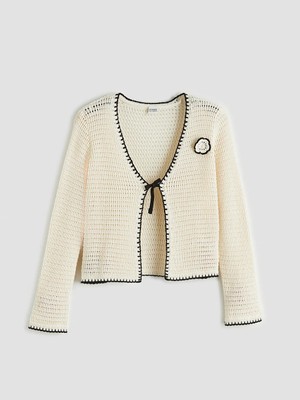 LC Waikiki Lcw Kids Ekru V Yaka Çiçek Detaylı Kız Çocuk Triko Hırka