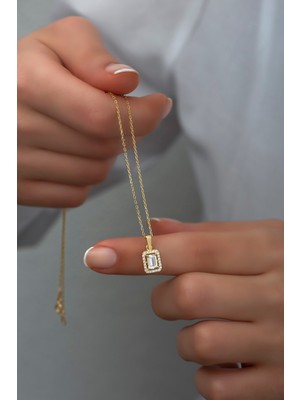 PremiumPort 925 Ayar Gümüş Baget Tektaş Kolye, Şık ve Zarif Takı Tasarımı