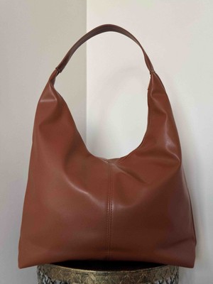 Şık, Kullanışlı ve Büyük Kadın Çanta | Günlük & Özel Gün Kombinlerine Uygun