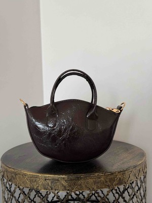 Şık ve Kullanışlı Kadın Çanta | Günlük & Özel Gün Kombinlerine Uygun