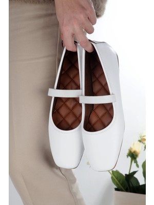 No 35 Moda Beyaz Kare Burunlu Balerin Kadın Babet