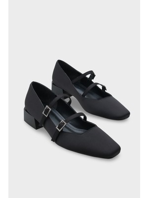 Capone Outfitters Katheryn Küt Burunlu Kısa Topuklu Taşlı Tokalı Saten Mary Jane Kadın Ayakkabı