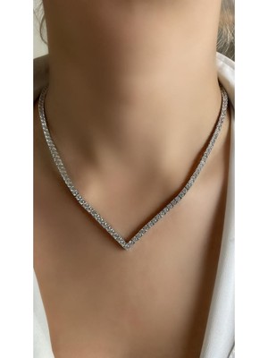 PremiumPort Beyaz Altın Kaplama V Model 3mm Su Yolu 925 Ayar Gümüş Kolye