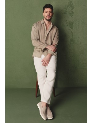 AVVA Erkek Beyaz Klasik Bel Apolet Detaylı Gordion Carrot Fit Pantolon A61Y3049