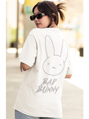 Sevbano Bad Bunny Rapper Şarkıcı Sırt Baskılı Unisex Oversize Tişört