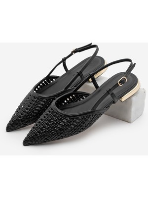 Marjin Kadın Sivri Burun El Örgüsü Altın Metal Topuk Arkası Açık Atkılı Babet Siyah