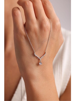 PremiumPort 925 Ayar Gümüş Rodyum Kaplama Kanatlı Tektaş Kolye