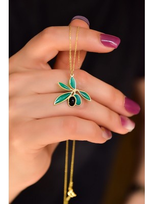 PremiumPort 925 Ayar Gümüş Oniks Taşlı Zeytin Dalı Kolye, Şıklık ve Zarafet